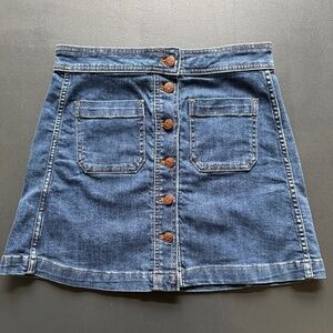 Madewell button front denim mini skirt